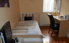 New Central Guest House Manchester 3*